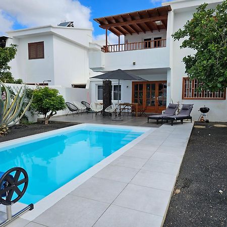 Villa Anna With Heated Pool Puerto del Carmen  Kültér fotó