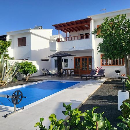 Villa Anna With Heated Pool Puerto del Carmen  Kültér fotó
