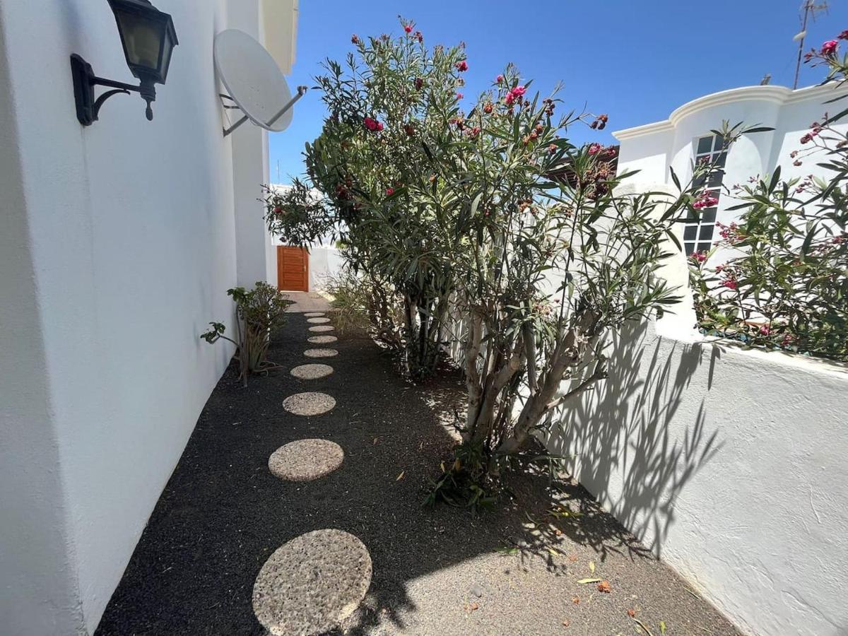 Villa Anna With Heated Pool Puerto del Carmen  Kültér fotó